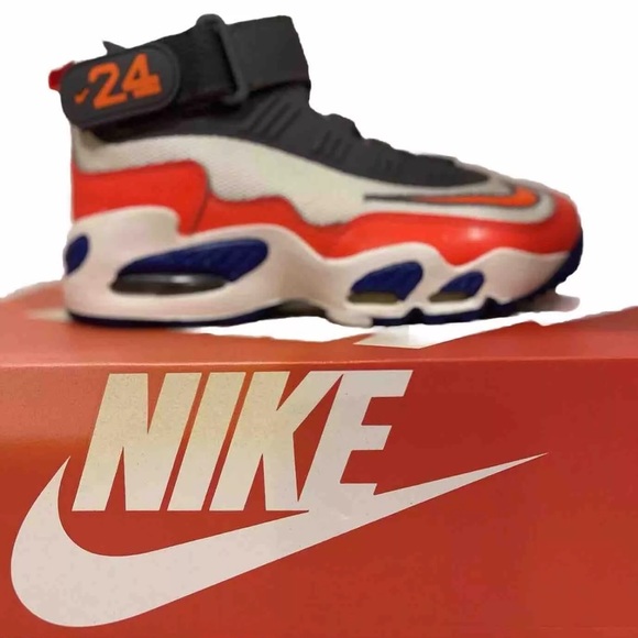 Nike Griffey Max 1 GS, Size: 4.5 Youth - Picture 1 of 12
